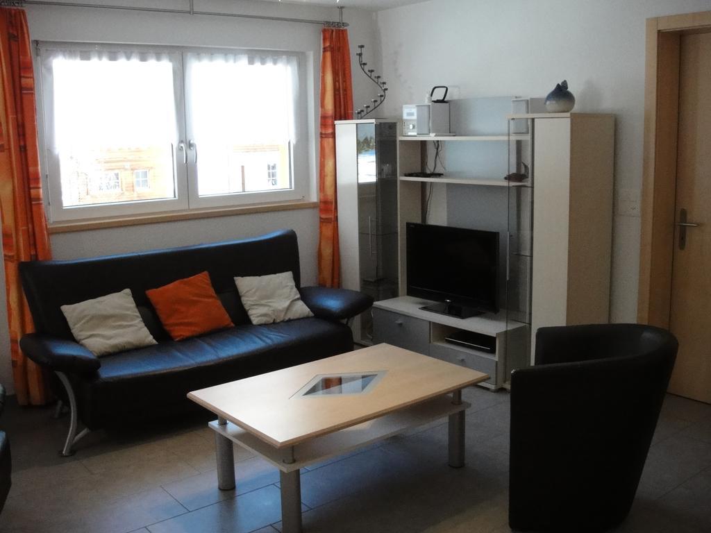 Haus Alpenstern Apartment Саас-Грунд Стая снимка