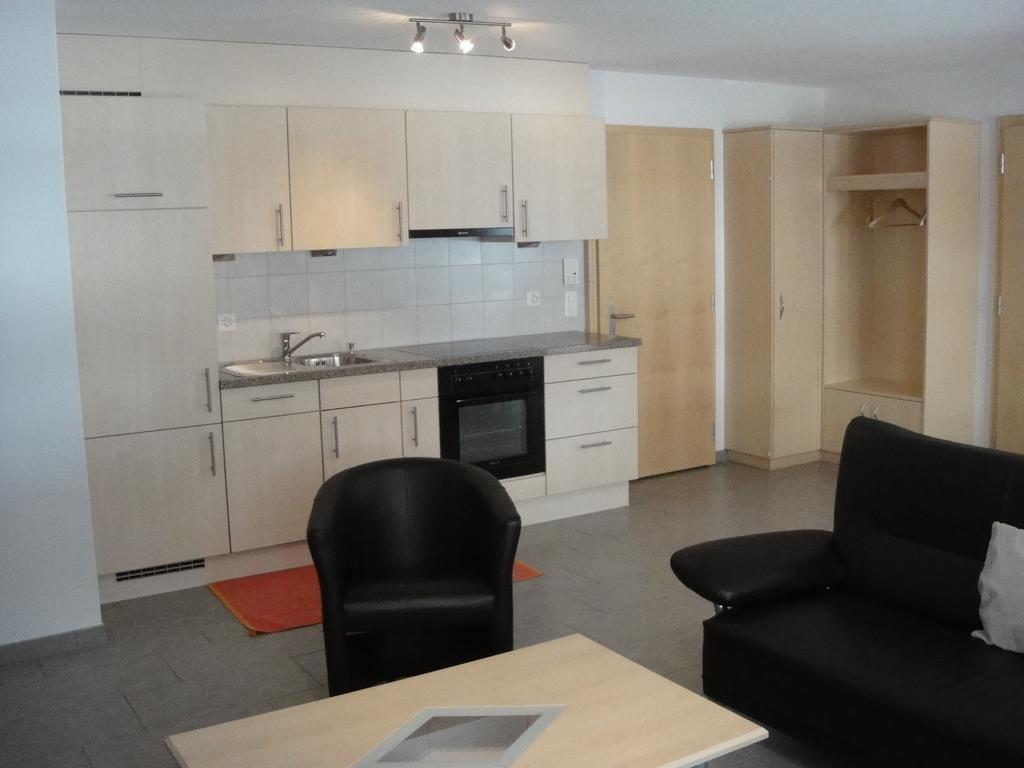 Haus Alpenstern Apartment Саас-Грунд Стая снимка