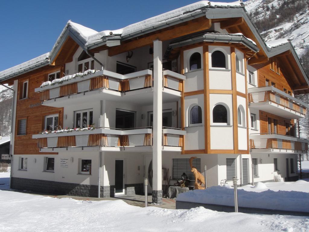 Haus Alpenstern Apartment Саас-Грунд Екстериор снимка