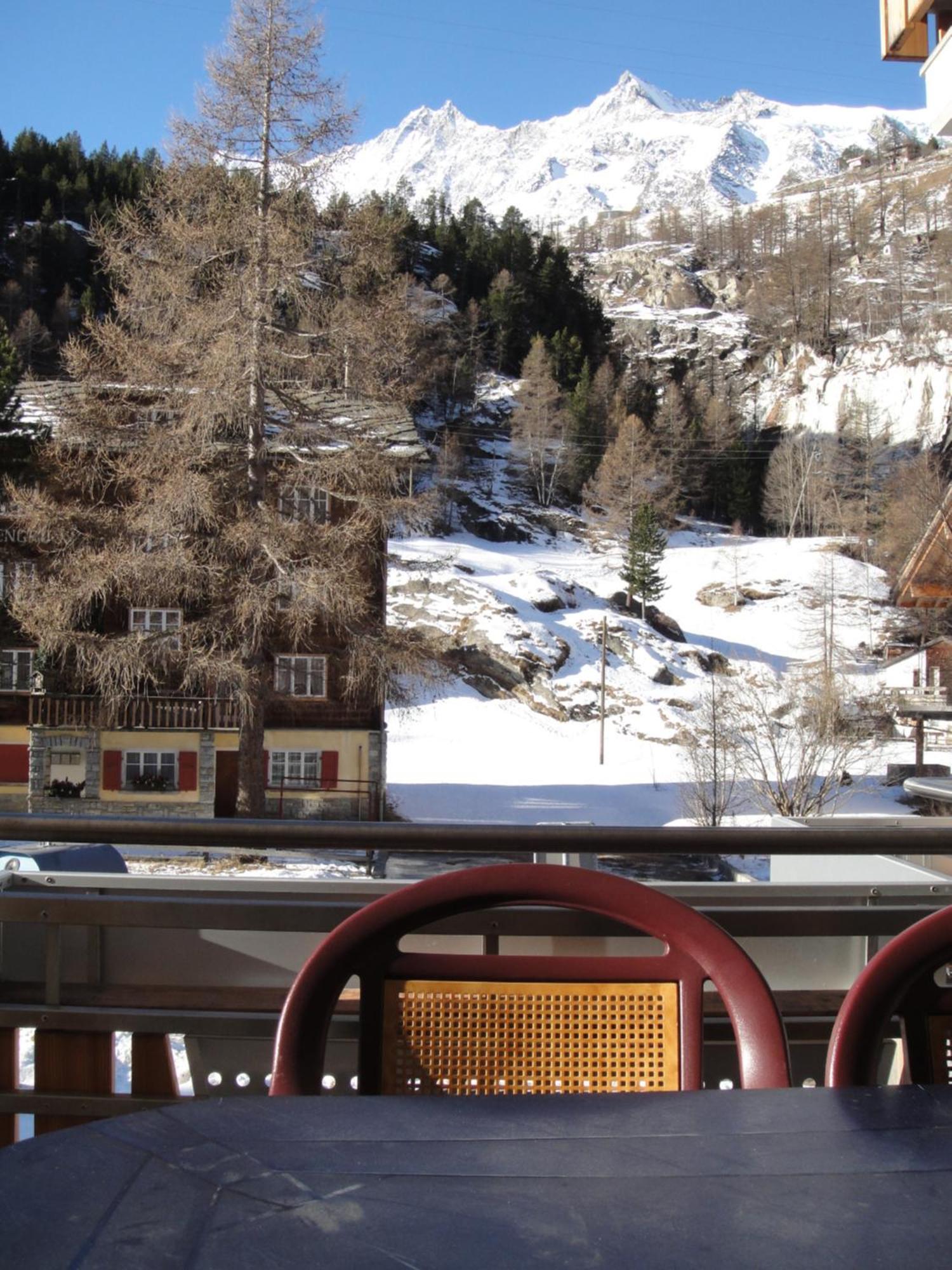 Haus Alpenstern Apartment Саас-Грунд Стая снимка