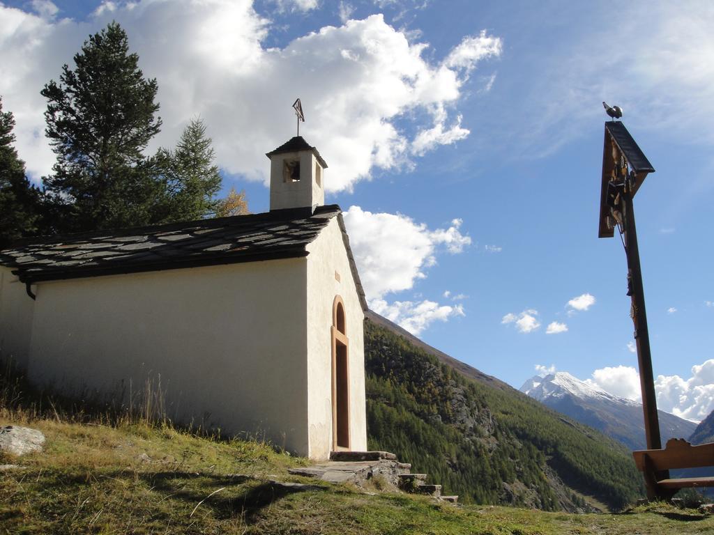 Haus Alpenstern Apartment Саас-Грунд Екстериор снимка