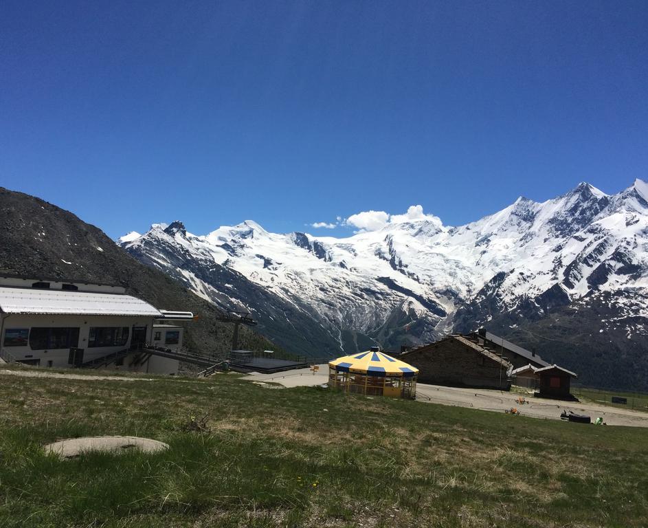 Haus Alpenstern Apartment Саас-Грунд Екстериор снимка