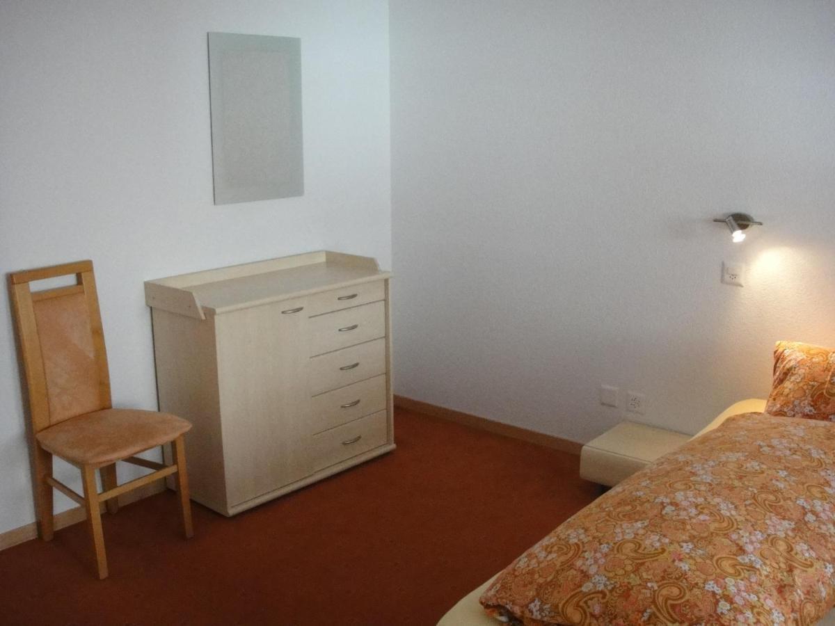Haus Alpenstern Apartment Саас-Грунд Стая снимка